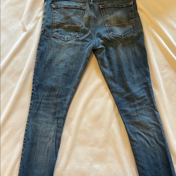 A&F - Picture 3 of 3